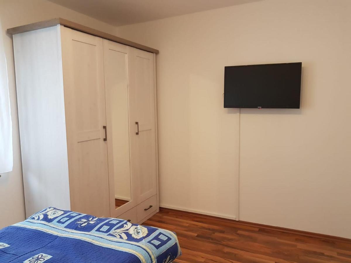 Ferienwohnung- Sarah *